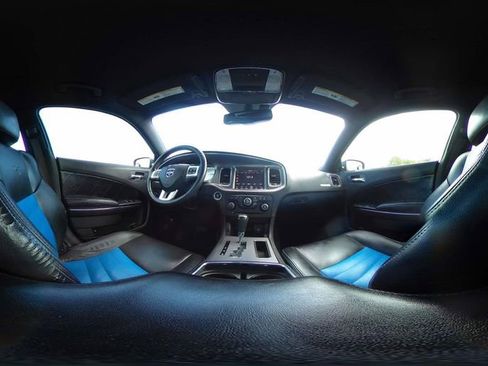 Used 2013 Dodge Charger R/T RWD image 26
