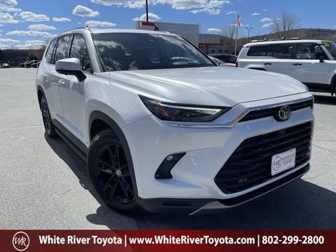 New 2026 Toyota Grand Highlander AWD image 1