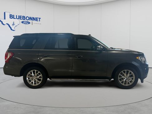 Certified 2020 Ford Expedition XLT w/ Equipment Group 202A RWD image 4