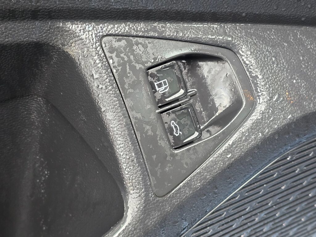 Used 2021 Volkswagen Jetta SE w/ SE Cold Weather Package FWD image 20