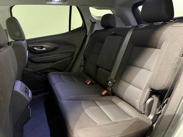 Used 2024 GMC Terrain SLE AWD/4WD image 23