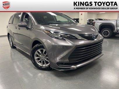 Used 2024 Toyota Sienna LE
