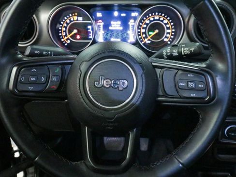 Used 2021 Jeep Wrangler Unlimited Sport image 14