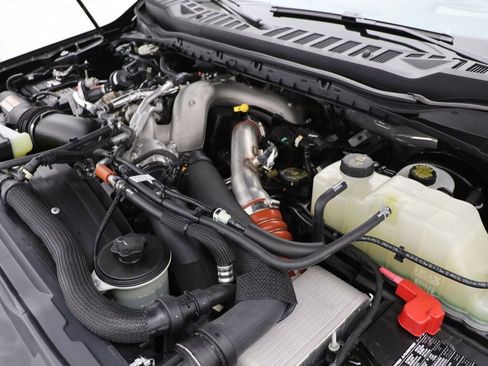 Used 2025 Ford F250 Platinum w/ Platinum Plus Package image 47