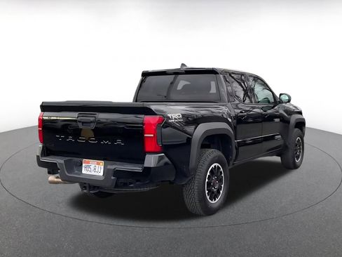 Used 2025 Toyota Tacoma TRD Off-Road image 14