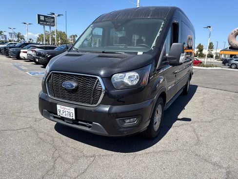 Used 2024 Ford Transit 350 XLT RWD image 2