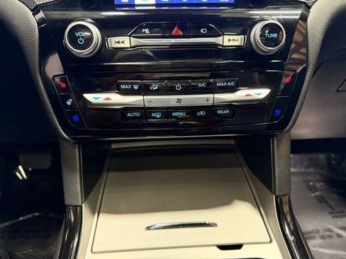 Used 2022 Ford Explorer ST w/ Equipment Group 401A AWD/4WD image 41