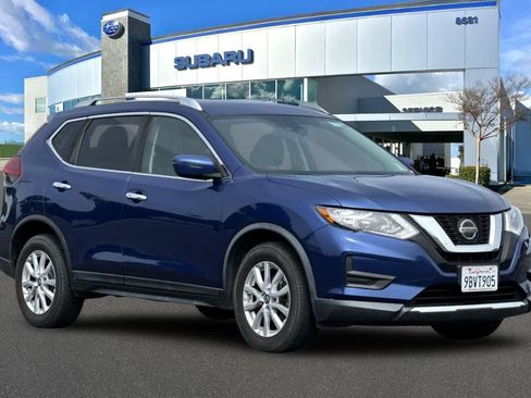 Used 2020 Nissan Rogue SV FWD image 5