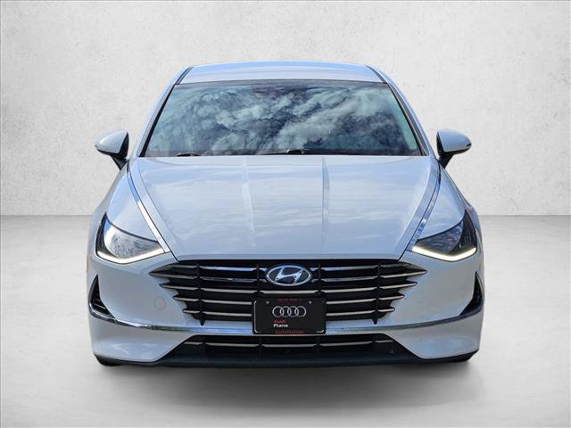 Used 2023 Hyundai Sonata SE w/ Preferred Accessory Package FWD image 2