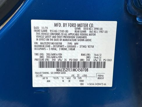 Certified 2021 Ford EcoSport S image 30