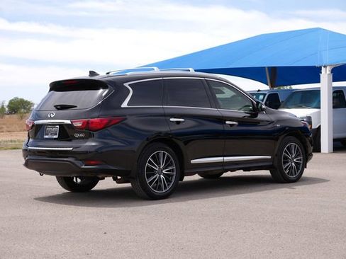 Used 2018 INFINITI QX60 FWD w/ Deluxe Technology Package image 4