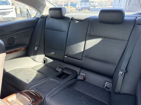 Used 2011 BMW 328i Coupe image 12