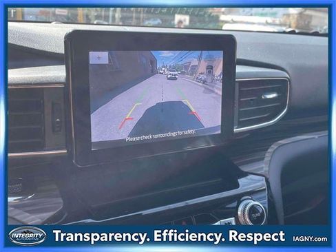 Used 2023 Ford Explorer Limited w/ Equipment Group 301A image 33