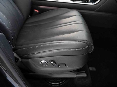 Used 2025 Genesis GV80 2.5T Standard image 38