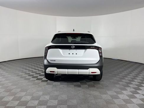 New 2026 Nissan Kicks SV image 8