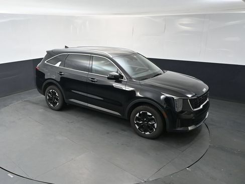 Certified 2024 Kia Sorento S AWD/4WD image 33