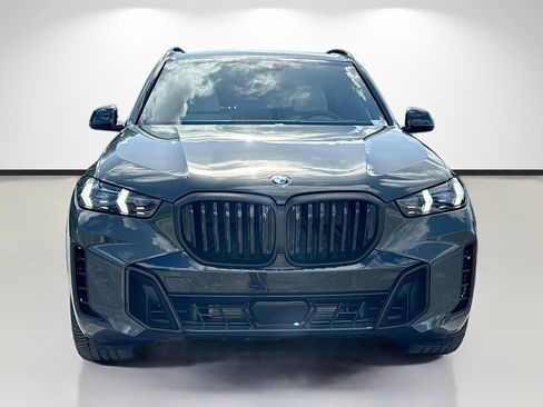 New 2026 BMW X5 xDrive40i w/ M Sport Package AWD/4WD image 8
