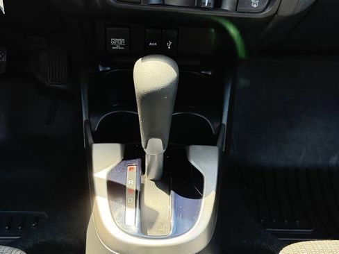Used 2016 Honda Fit LX image 31