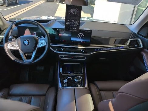 Certified 2023 BMW X7 xDrive40i w/ Premium Package image 29