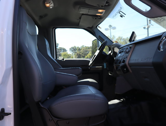 Used 2018 Ford F650 2WD Regular Cab Super Duty image 48