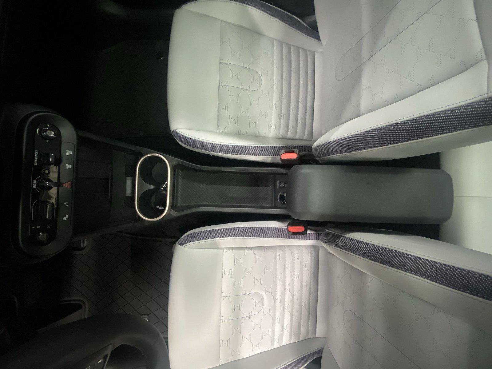 Used 2026 MINI Cooper S FWD image 26