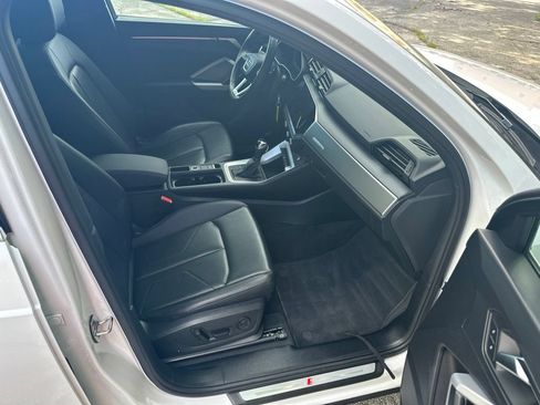 Used 2025 Audi Q3 2.0T Premium AWD/4WD image 21