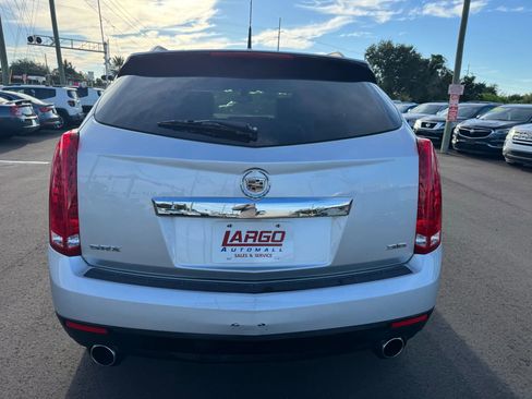 Used 2013 Cadillac SRX FWD image 7