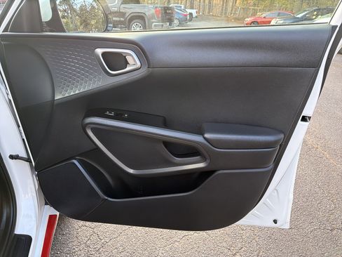 Used 2020 Kia Soul GT-Line w/ GT 2.0L Power Sunroof Package image 12