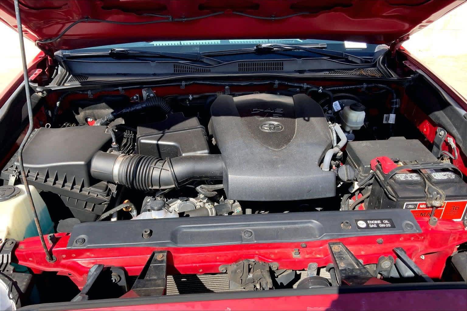 Used 2018 Toyota Tacoma TRD Sport RWD image 9