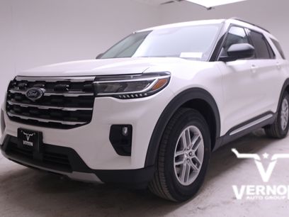 New 2025 Ford Explorer Active w/ Active Comfort Package