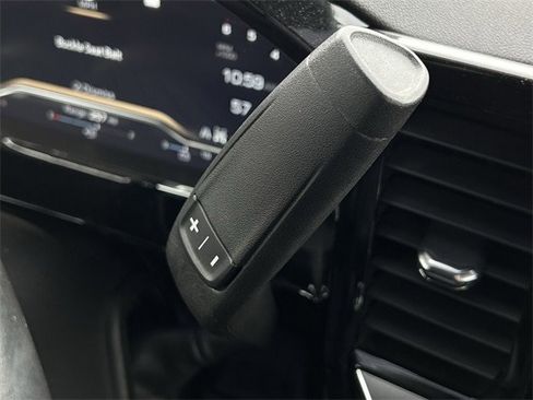 Used 2022 GMC Sierra 1500 SLT image 24