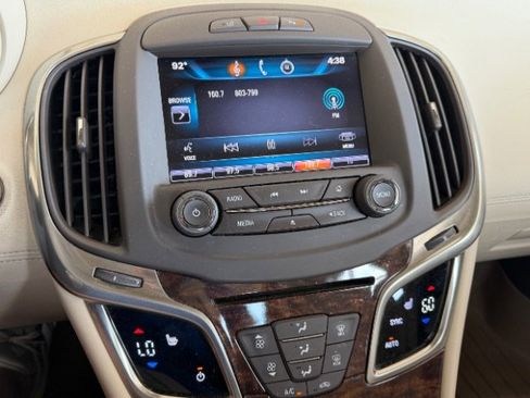 Used 2014 Buick LaCrosse Leather w/ Driver Confidence Package FWD image 10