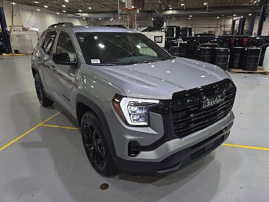 New 2027 GMC Terrain Elevation w/ Elevation Premium Package AWD/4WD image 1