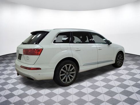 Used 2019 Audi Q7 3.0T Premium Plus w/ Premium Plus Package image 8