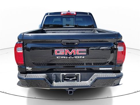 New 2025 GMC Canyon Elevation w/ Technology Package image 5