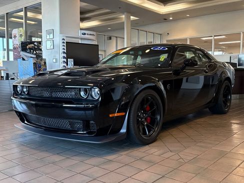 Used 2023 Dodge Challenger SRT Hellcat image 7