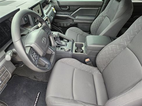 New 2025 Toyota Tacoma SR5 image 9