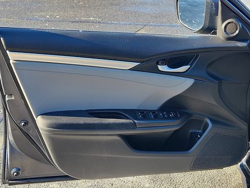 Used 2021 Honda Civic EX image 12
