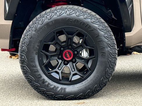 Used 2025 Toyota Tacoma TRD Pro image 26