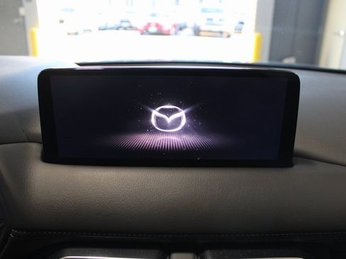 Used 2025 MAZDA CX-5 Carbon Edition image 27