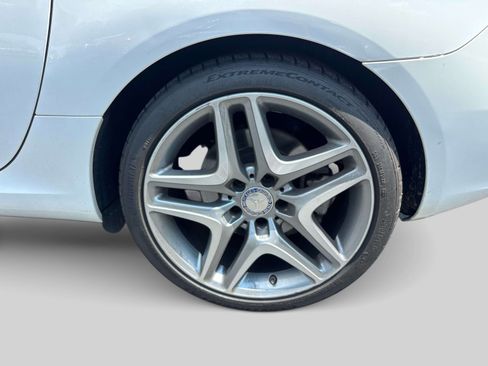 Used 2014 Mercedes-Benz SLK 250 image 8