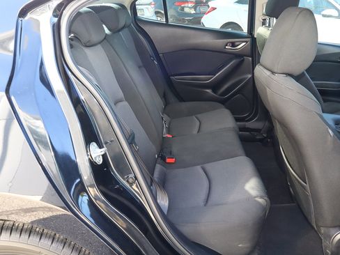 Used 2016 MAZDA MAZDA3 i Sport image 19