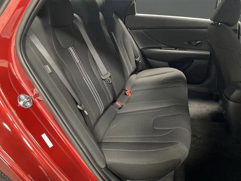 New 2025 Hyundai Elantra Sport image 28