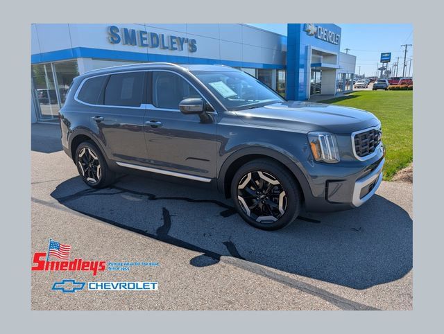 Used 2023 Kia Telluride S w/ S Sunroof Package AWD/4WD image 1