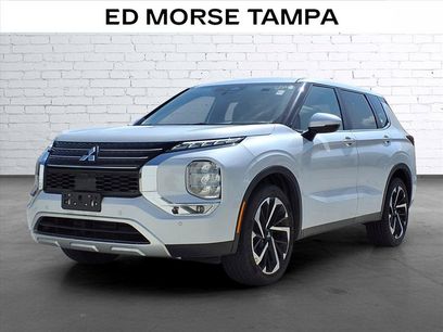 Used 2024 Mitsubishi Outlander SE