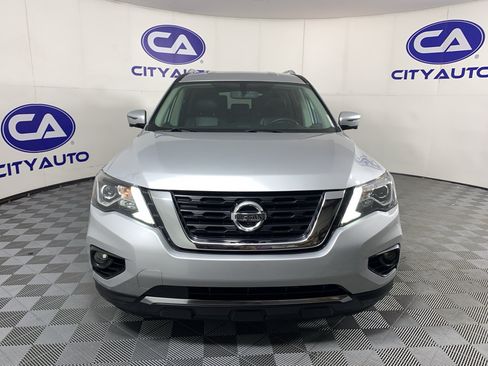 Used 2019 Nissan Pathfinder SL FWD image 9