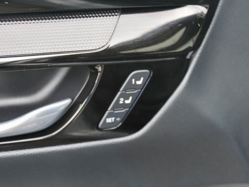 Used 2024 Honda CR-V EX-L image 11