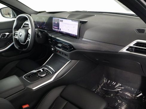 Used 2021 BMW 228i xDrive Gran Coupe w/ Convenience Package AWD/4WD image 9