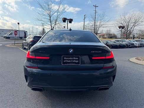 Used 2022 BMW M340i xDrive image 4