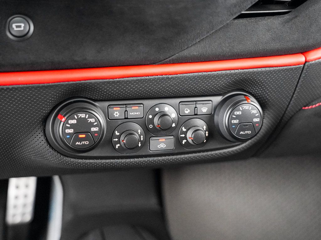 Used 2019 Ferrari 488 Pista Coupe RWD image 25